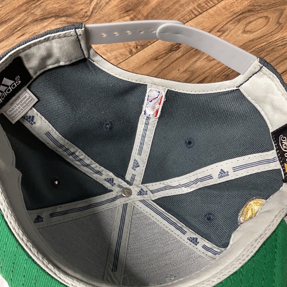 2012 Mimi Heat Offical SnapBack Hat Adidas Locker Room NBA Champions basketball - Picture 9 of 13